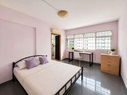Blk 831 Jurong West Street 81 (Jurong West), HDB Executive #580696301